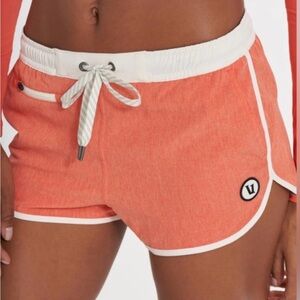 Vuori Clementine Running Shorts Coral Size Small